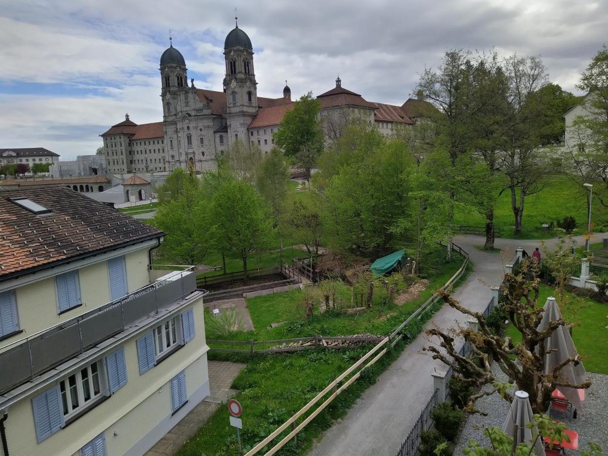 Gasthaus Meinradsberg Einsiedeln Exterior photo